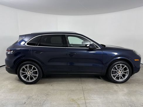 Certified 2026 Porsche Cayenne AWD/4WD image 8