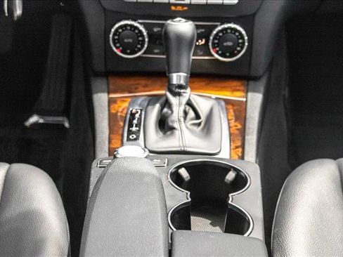 Used 2014 Mercedes-Benz C 300 4MATIC Sedan image 20