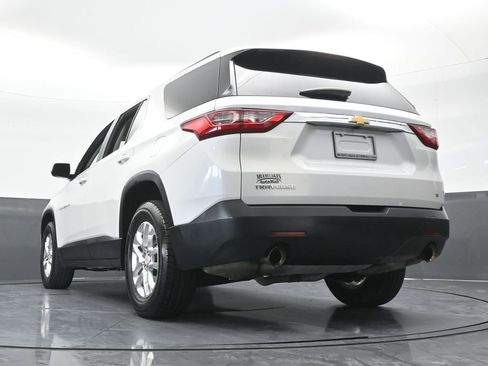 Used 2019 Chevrolet Traverse LT FWD image 58