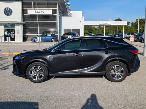 Used 2024 Lexus RX 350 Premium w/ Convenience Package FWD image 3