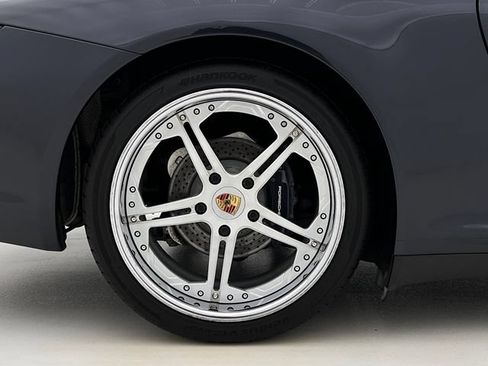Used 2006 Porsche 911 Carrera 4 AWD/4WD image 31