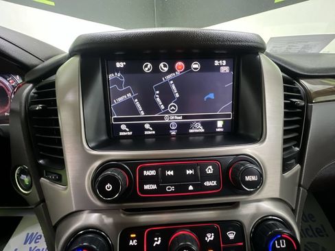Used 2016 GMC Yukon XL Denali AWD/4WD image 23