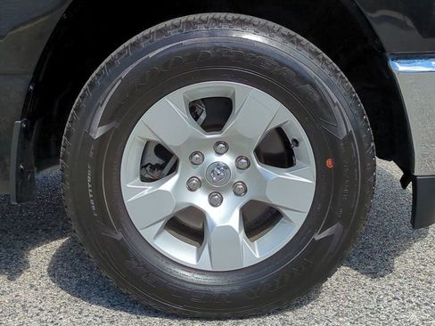 Used 2024 RAM 1500 Big Horn image 11