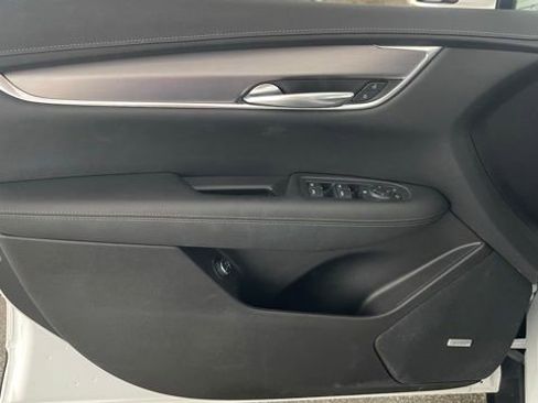 Used 2021 Cadillac XT5 Luxury image 35