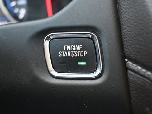 Used 2021 GMC Acadia SLT w/ Technology Package image 34