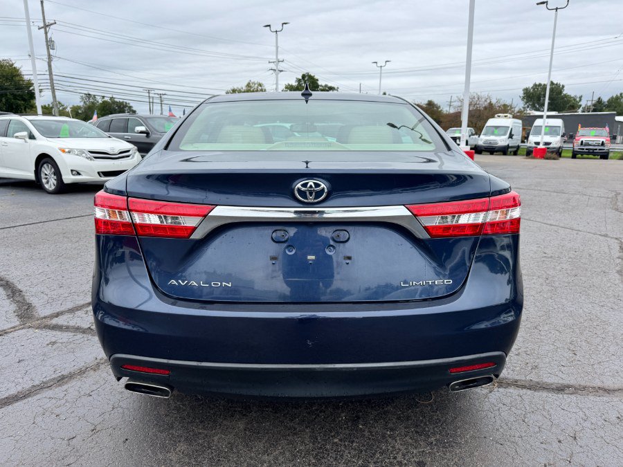 Used 2015 Toyota Avalon Limited FWD image 4