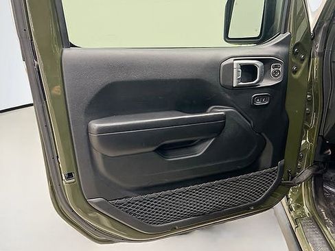 Used 2020 Jeep Wrangler Unlimited Sport image 14