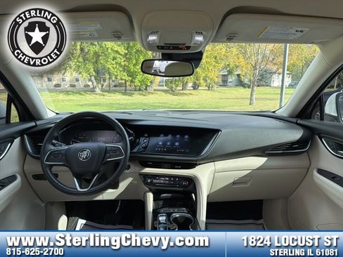 Used 2023 Buick Envision Preferred image 9