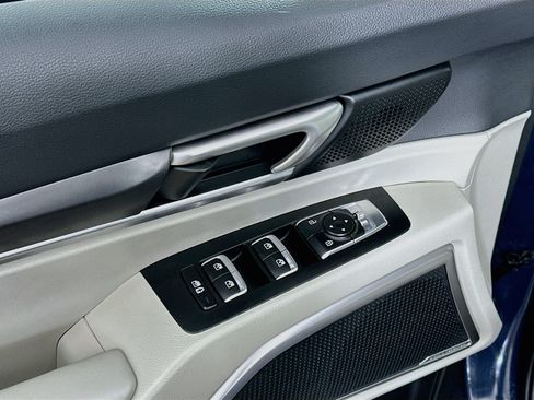 Used 2025 Kia Telluride S FWD image 15