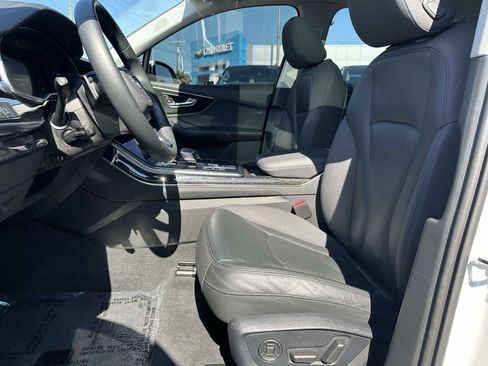 Used 2023 Audi Q7 3.0T Premium Plus AWD/4WD image 22