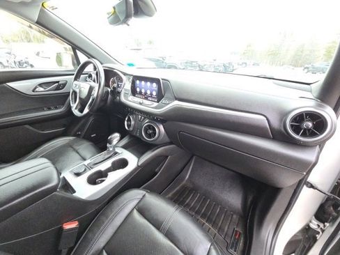 Used 2020 Chevrolet Blazer LT w/ Sound & Technology Package image 30