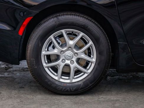 New 2026 Chrysler Pacifica Select image 12