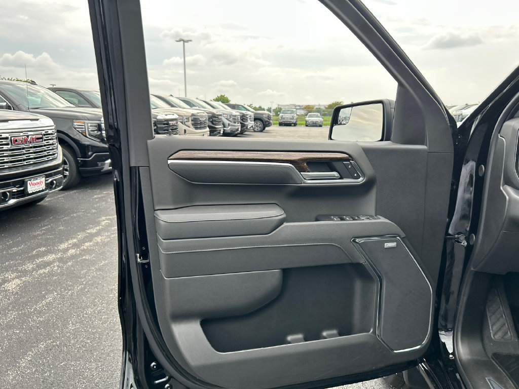 New 2026 GMC Sierra 1500 Elevation w/ Preferred Package AWD/4WD image 16