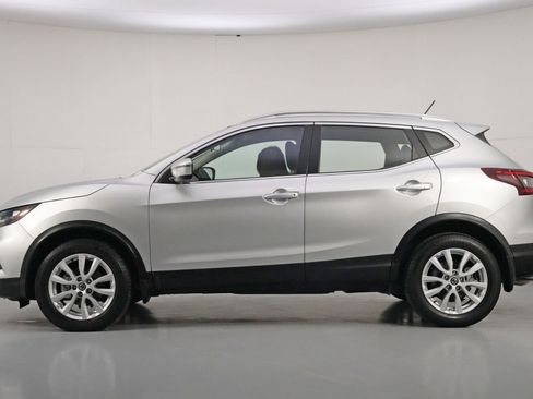 Used 2022 Nissan Rogue Sport SV image 8