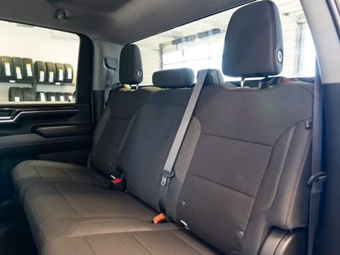 Used 2024 GMC Sierra 2500 SLE w/ SLE Value Package; AWD/4WD image 24
