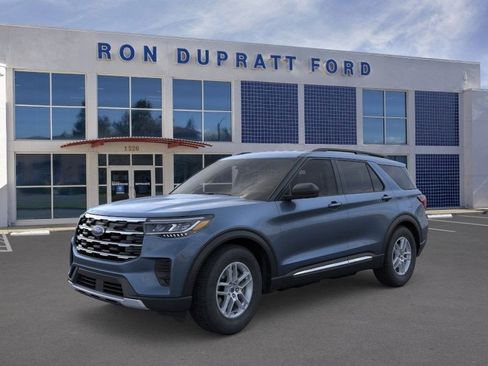 New 2025 Ford Explorer Active image 2