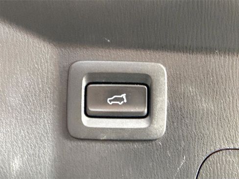 Certified 2023 MAZDA CX-9 Touring Plus image 40