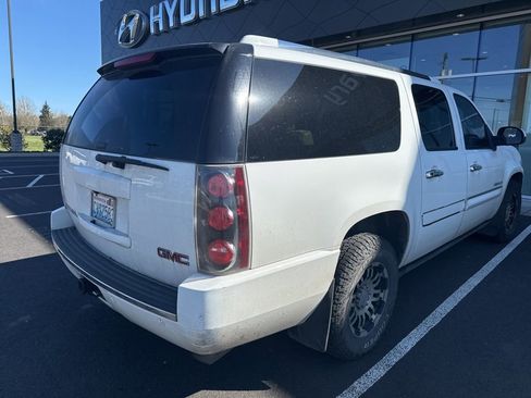 Used 2007 GMC Yukon XL Denali image 5