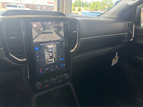 New 2026 Ford Ranger XLT w/ Technology Package AWD/4WD image 13