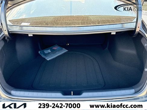 New 2025 Kia K4 LXS image 11