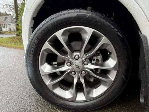 Used 2019 Dodge Durango GT AWD/4WD image 17
