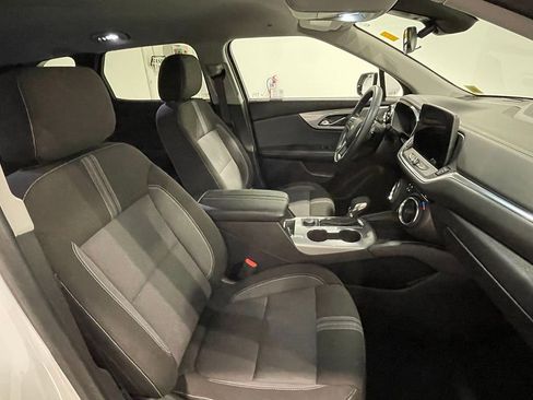 Used 2025 Chevrolet Blazer LT image 25