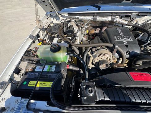 Used 1997 Ford F350 XLT image 18