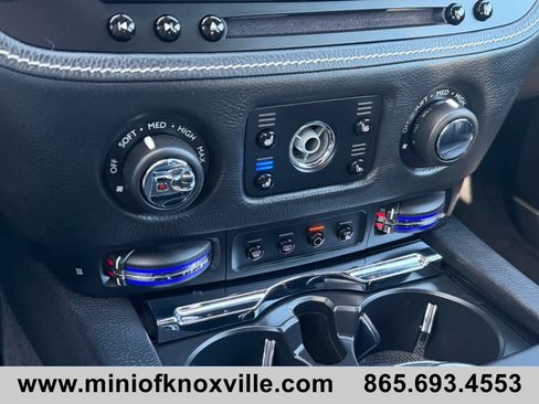 Used 2015 Rolls-Royce Ghost RWD image 32