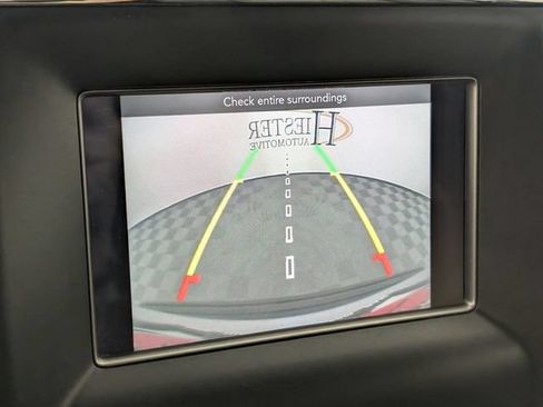Used 2020 Jeep Grand Cherokee Laredo RWD image 20