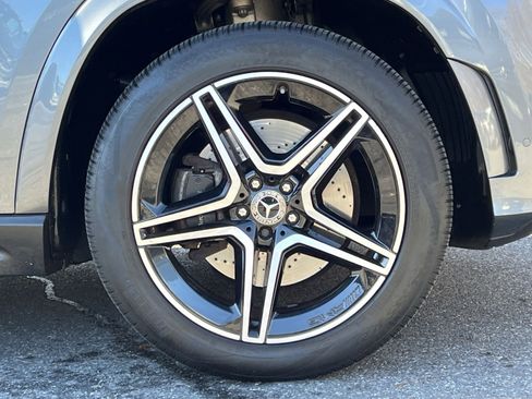 Certified 2023 Mercedes-Benz GLS 450 4MATIC image 10