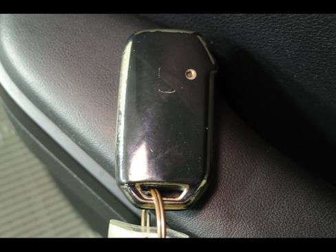 Used 2022 Kia K5 LXS image 26