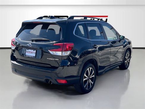 Used 2021 Subaru Forester Limited w/ Popular Package #3 image 7