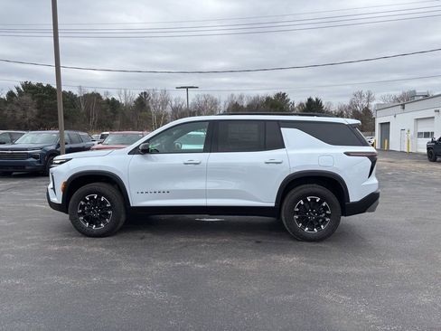 New 2026 Chevrolet Traverse Z71 w/ Driver Confidence Package image 8