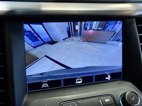 Used 2022 GMC Acadia AT4 w/ Trailering Package image 16