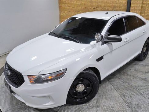 Used 2014 Ford Taurus Police AWD image 2