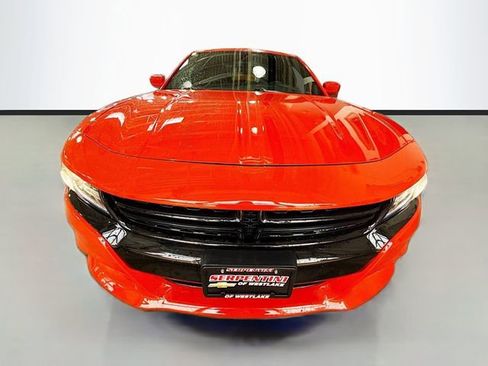 Used 2021 Dodge Charger SXT AWD/4WD image 3
