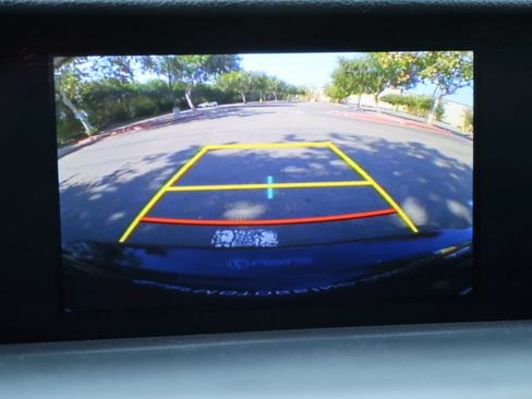 Used 2016 Lexus IS 300 AWD image 32