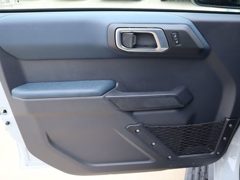 New 2026 Ford Bronco Heritage Edition AWD/4WD image 16