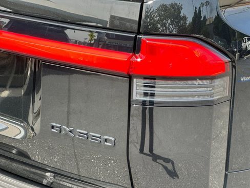 Used 2024 Lexus GX 550 AWD/4WD image 34