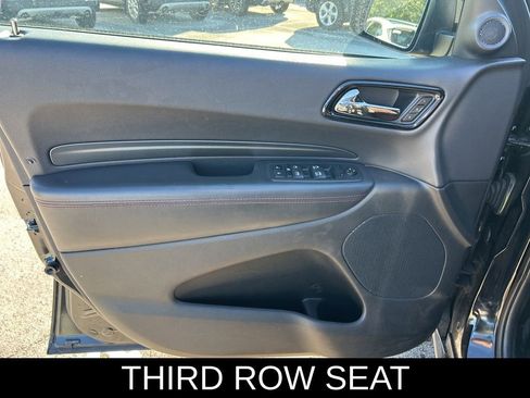 Used 2023 Dodge Durango GT image 11