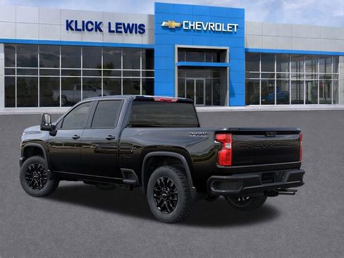 New 2026 Chevrolet Silverado 2500 LT w/ Trail Boss Package AWD/4WD image 3