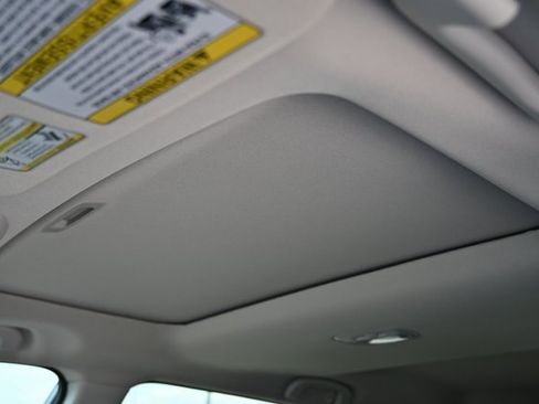 New 2025 Subaru Outback Limited image 23