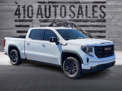 Used 2022 GMC Sierra 1500 Elevation w/ Elevation Premium Package