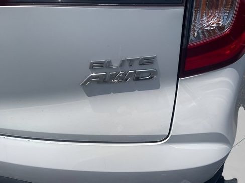 Used 2021 Honda Pilot Elite image 11