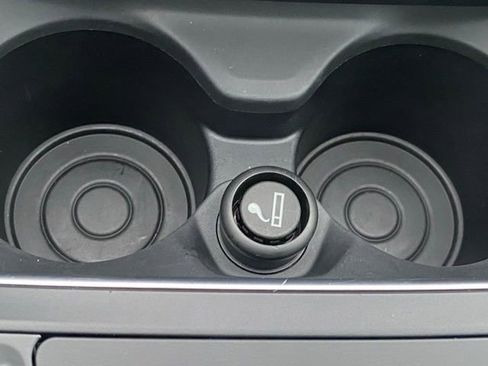 Used 2019 BMW 330i Gran Turismo xDrive w/ M Sport Package image 22