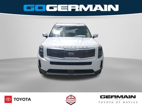 Used 2021 Kia Telluride EX w/ EX Premium Package FWD image 3