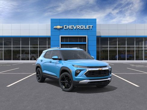 New 2026 Chevrolet TrailBlazer LT w/ Midnight Edition AWD/4WD image 1