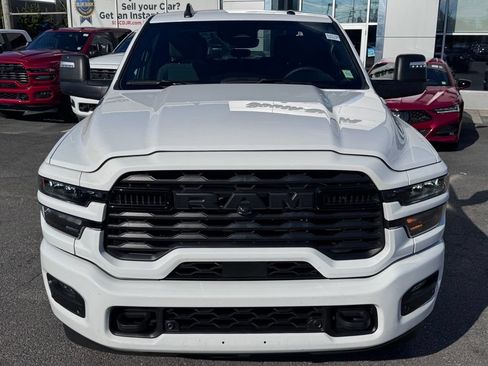Used 2026 RAM 2500 Big Horn AWD/4WD image 2