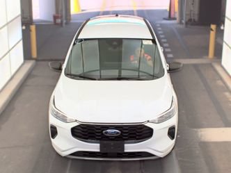 Used 2023 Ford Escape ST-Line w/ Tech Pack #1 AWD/4WD image 2