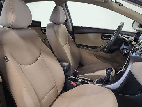 Used 2016 Hyundai Elantra SE image 15